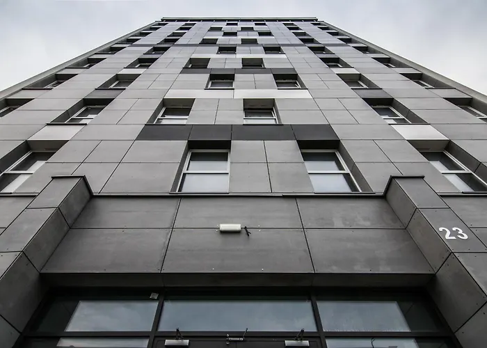 Tucan - 77 Apartments Wigury Street